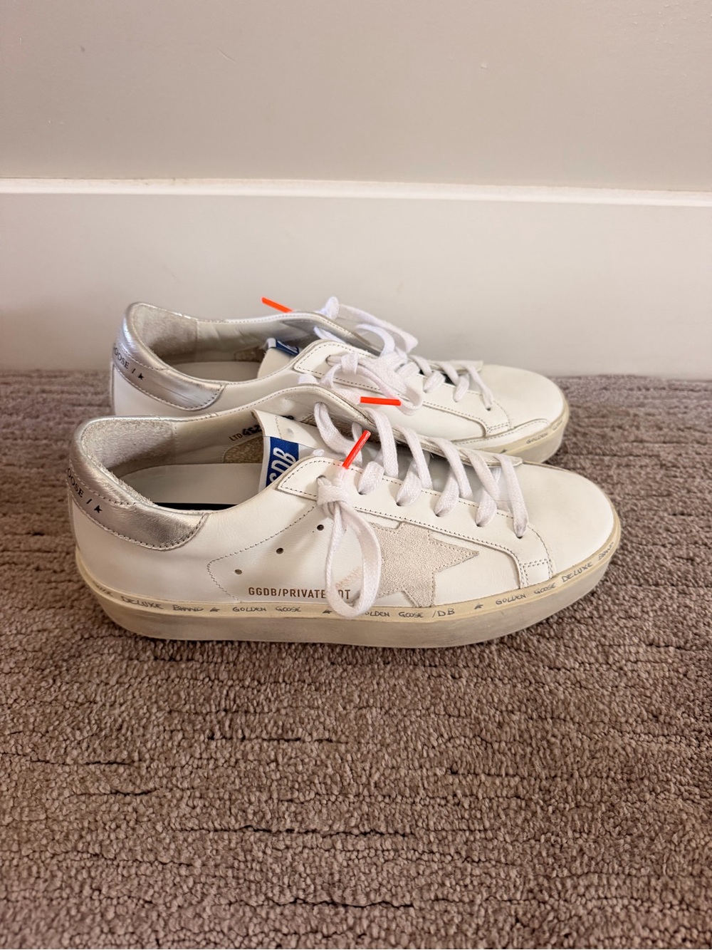 Golden Goose Hi-star White Low-Top Sneakers with Silver Heel